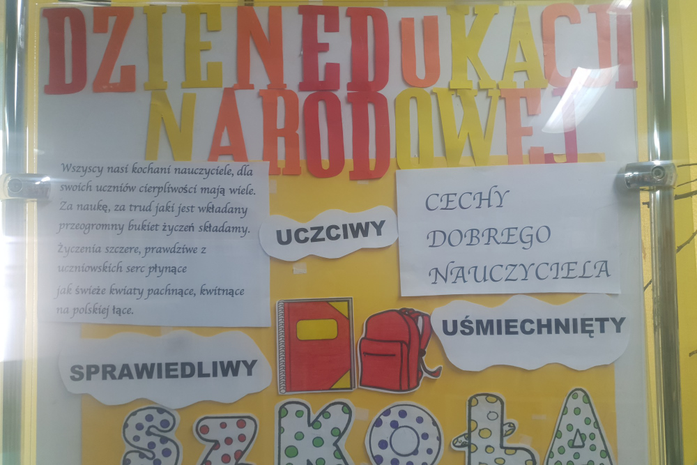 Read more about the article Dzień Edukacji Narodowej w bibliotece